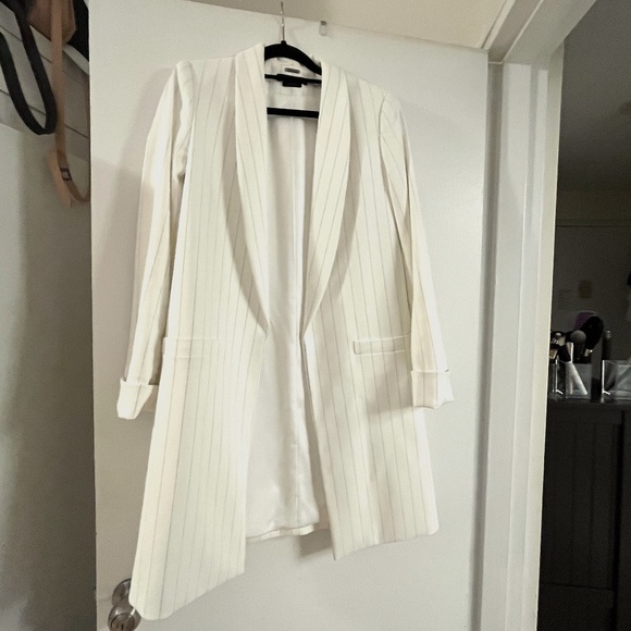 Alice + Olivia White Longline Blazer w/Shawl Collar & Gray Pinstripes Size XS - Picture 1 of 6